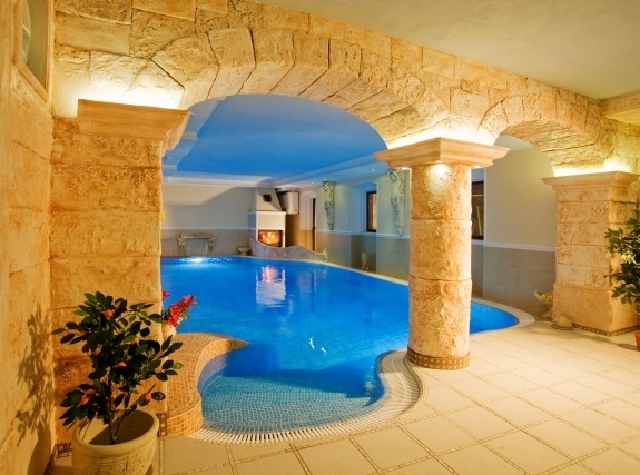 Pałac MARGOT Basen Pałac Margot Karpacz spa, rwąca rzeka, karpacz basen Basen Karpacz Pałac Margot, karpacz basen, pakiety spa, spa Karpacz, Karpacz spa, sauna, jacuzzi, zabiegi?v=1.0